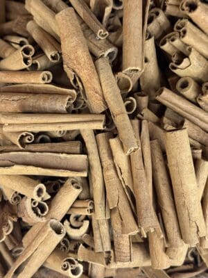 מקלות קינמון